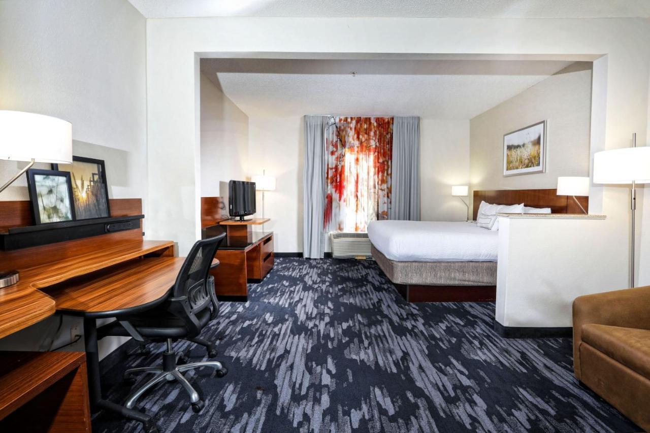 Fairfield Inn & Suites By Marriott Charleston North/Ashley Phosphate Βόρειο Τσάρλεστον Εξωτερικό φωτογραφία