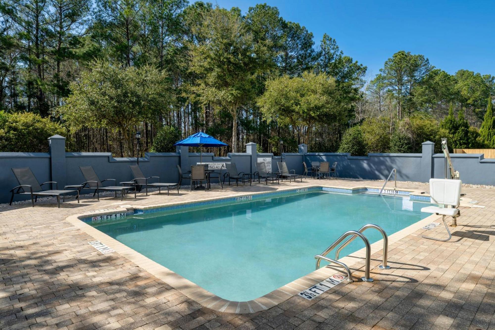 Fairfield Inn & Suites By Marriott Charleston North/Ashley Phosphate Βόρειο Τσάρλεστον Εξωτερικό φωτογραφία