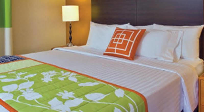 Fairfield Inn & Suites By Marriott Charleston North/Ashley Phosphate Βόρειο Τσάρλεστον Εξωτερικό φωτογραφία