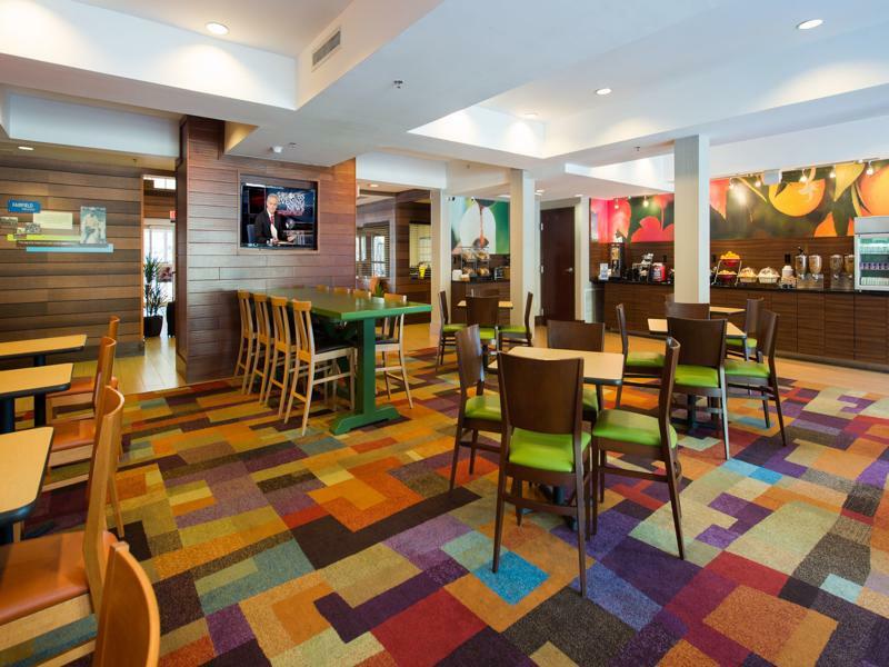 Fairfield Inn & Suites By Marriott Charleston North/Ashley Phosphate Βόρειο Τσάρλεστον Εξωτερικό φωτογραφία